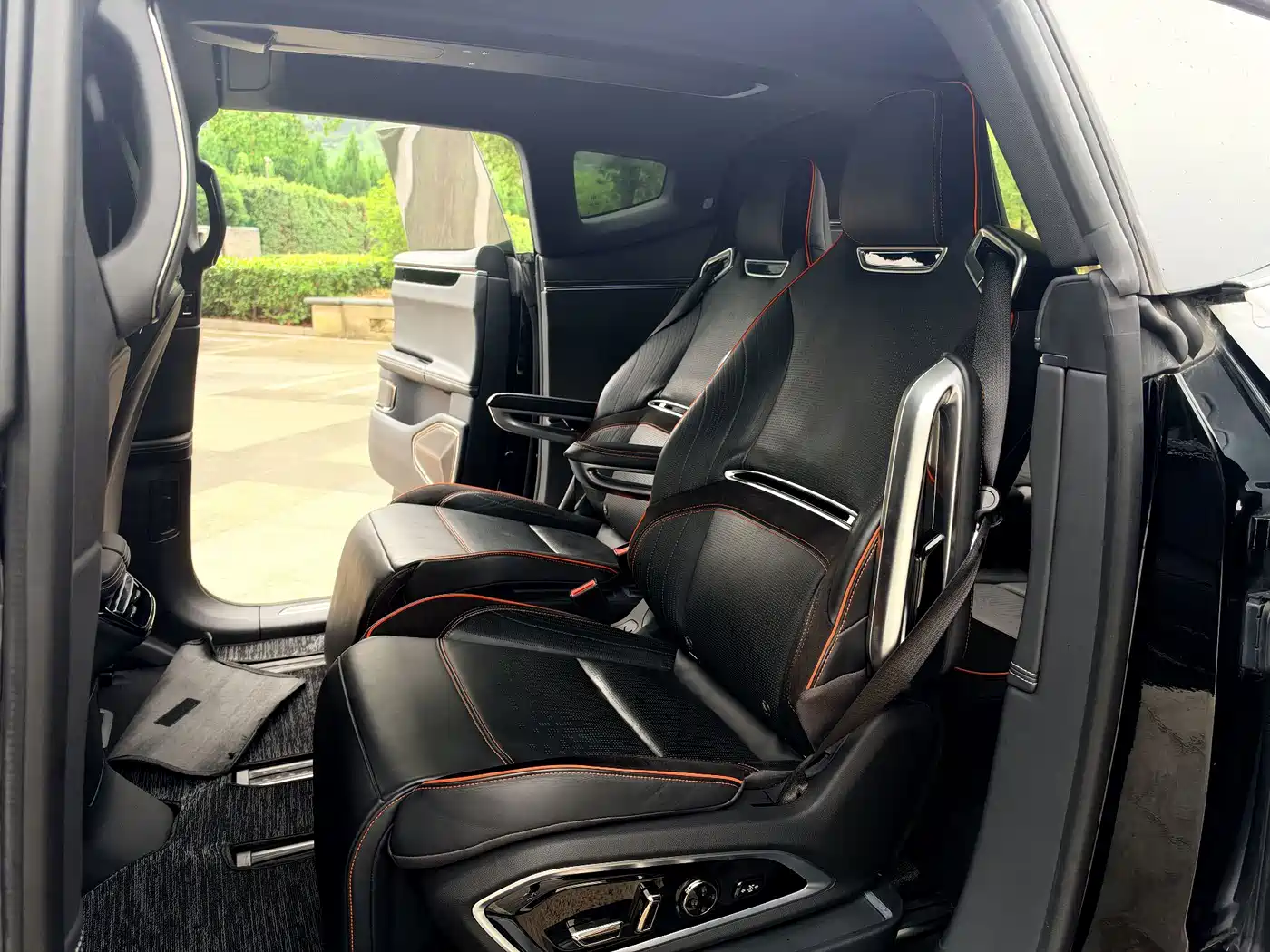 HiPhi X 2023 2022 Smart Premium 6-Seater Long Range
