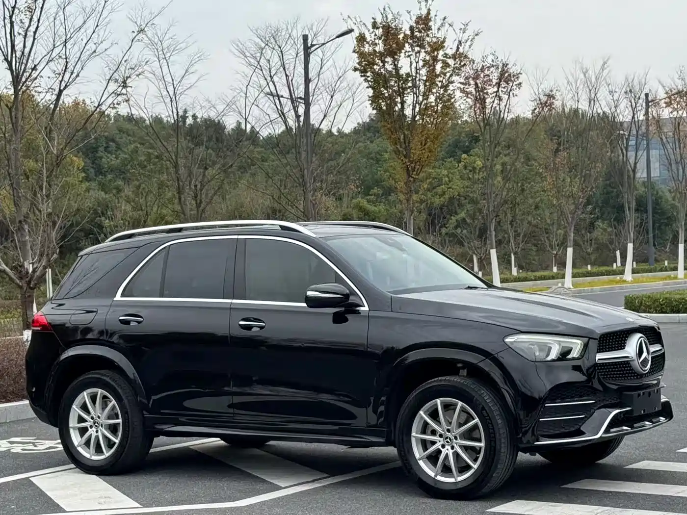 Mercedes-Benz GLE 2020 Facelift GLE 350 4MATIC Fashion фото 3