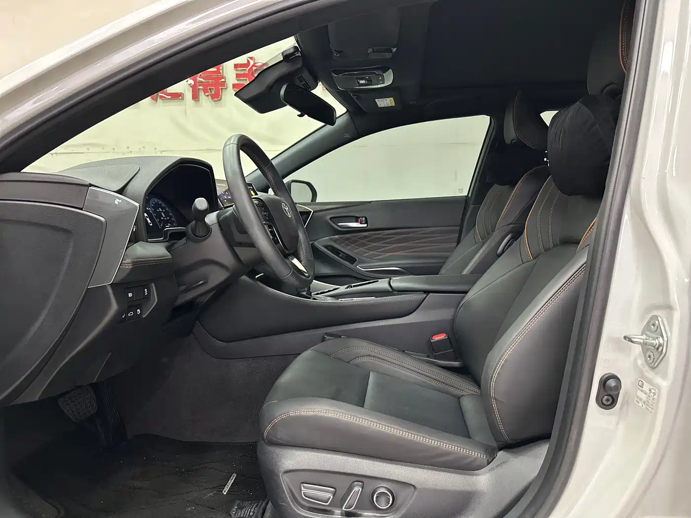 Toyota Avalon 2024 Hybrid 2.0L Luxury Edition фото 5
