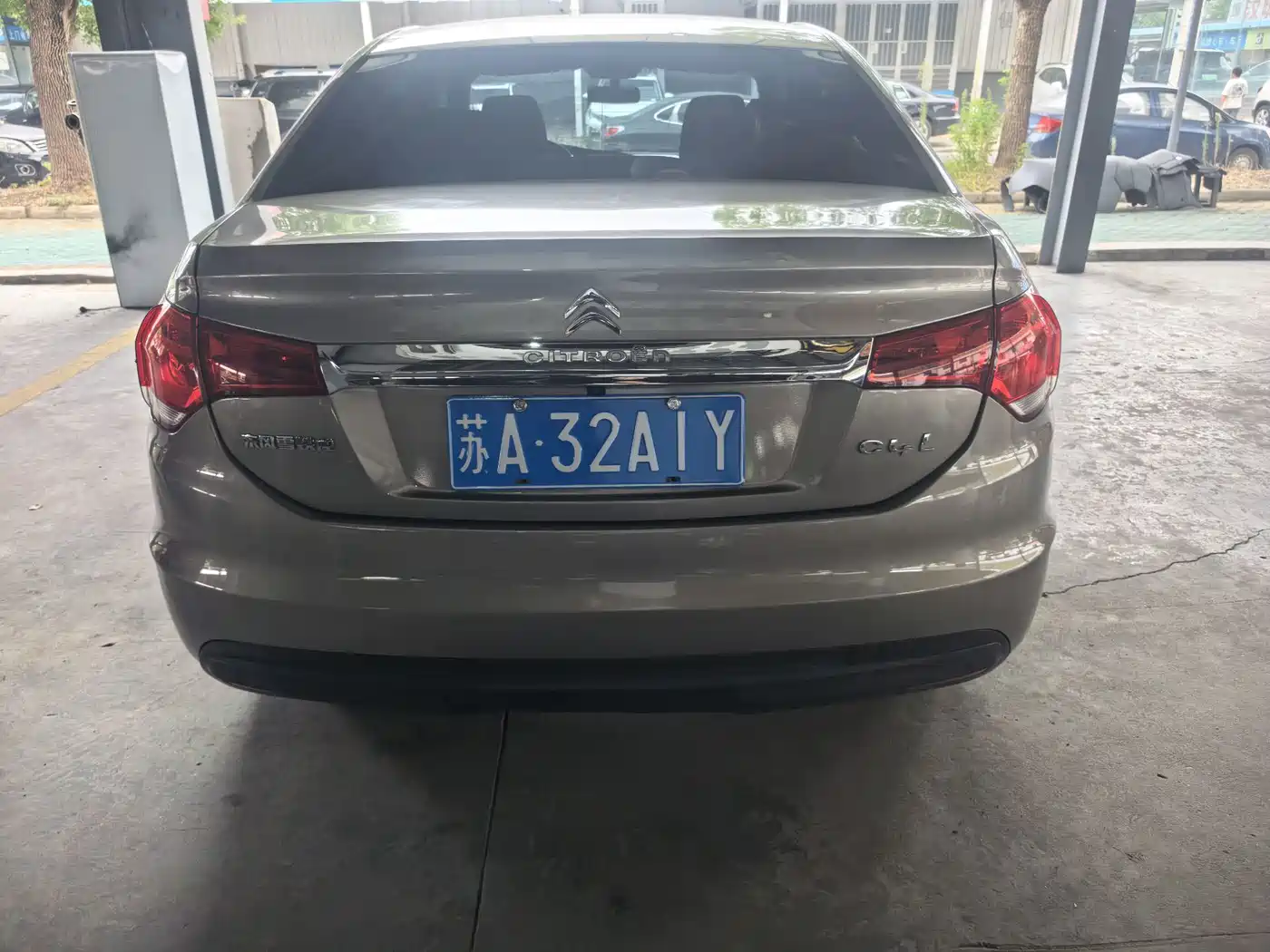 Citroën C4L 2016 2015 1.8L Automatic Luxury Edition
