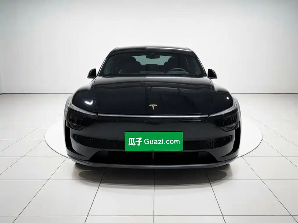 Tesla Model Y L 2026 2025 Facelift Long Range AWD