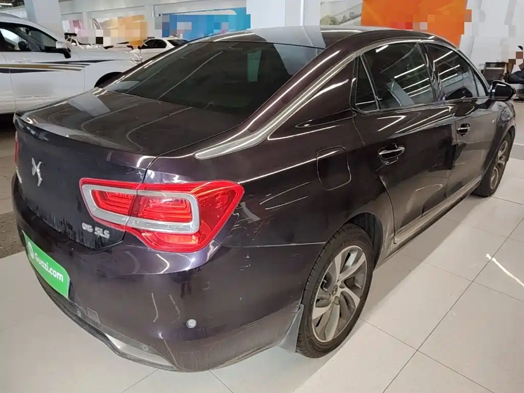 Фото 7 - DS 5LS