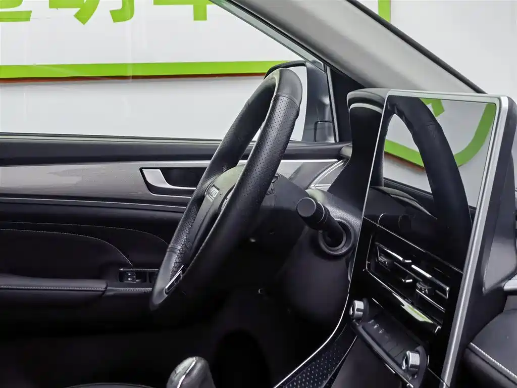 Haval M6 2023 PLUS 1.5T Manual Elite Smart Connect фото 22