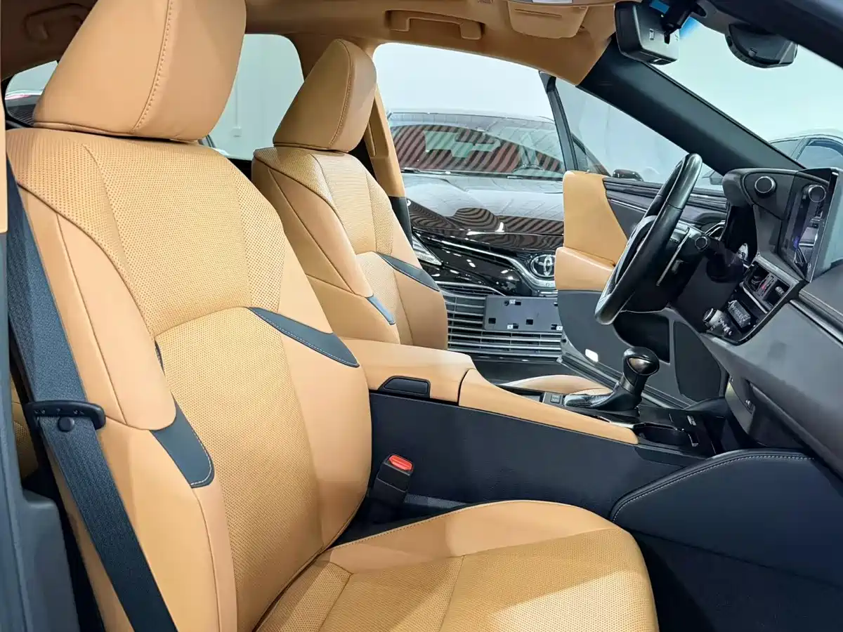 Lexus ES 2022 200 Excellence Edition фото 4