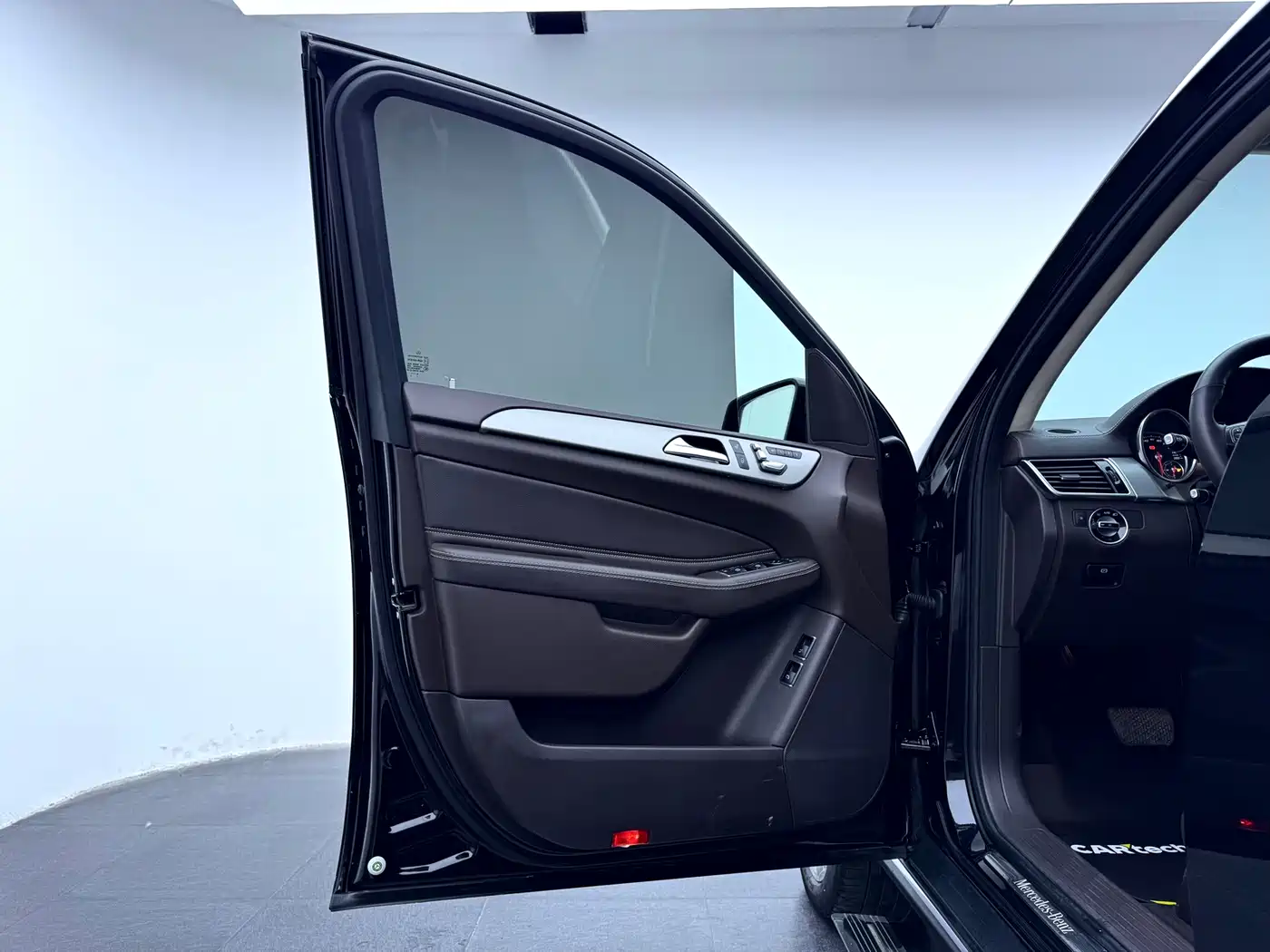 Mercedes-Benz GLS 2016 GLS 400 4MATIC Dynamic фото 21