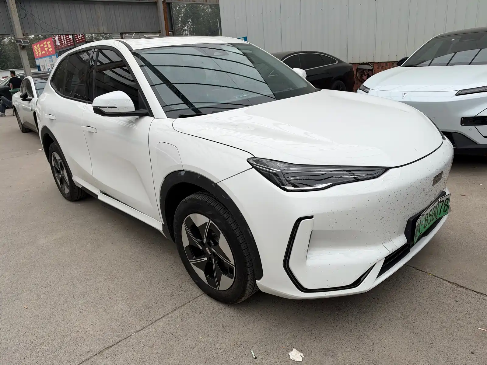 Photo 2 - Geely Galaxy Galaxy E5