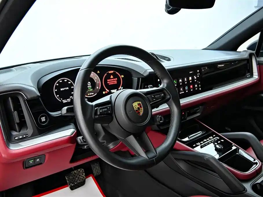 PORSCHE CAYENNE NEW ENERGY