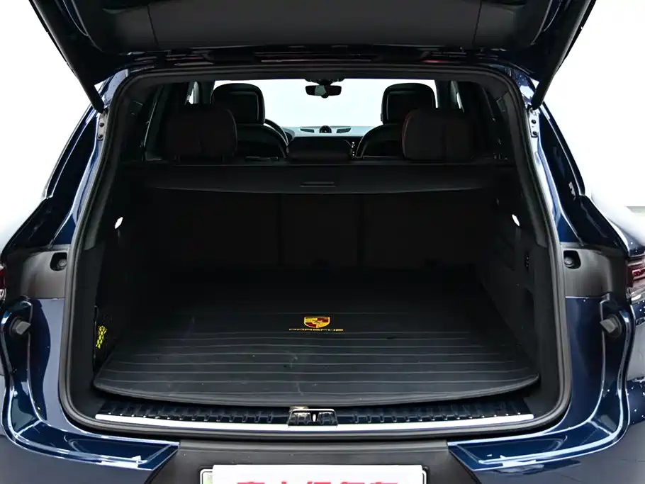 Porsche Cayenne New Energy 2024 Cayenne E-Hybrid 2.0T фото 38