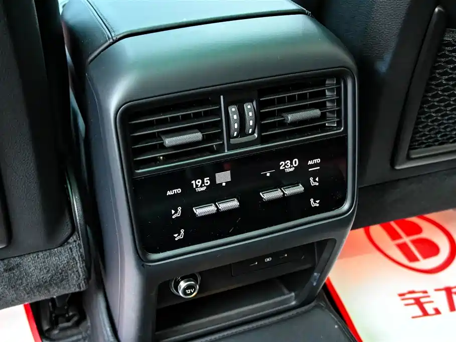 Porsche Cayenne New Energy 2024 Cayenne E-Hybrid 2.0T фото 37