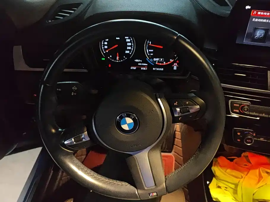 Photo 15 - BMW X2