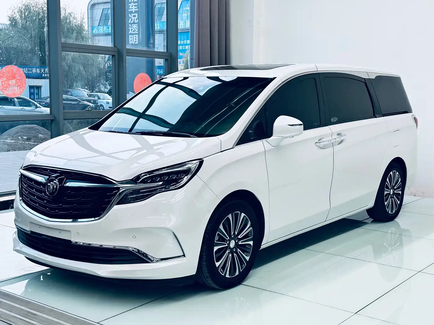 Buick GL8 2021 ES Landlord 653T Luxury фото 2