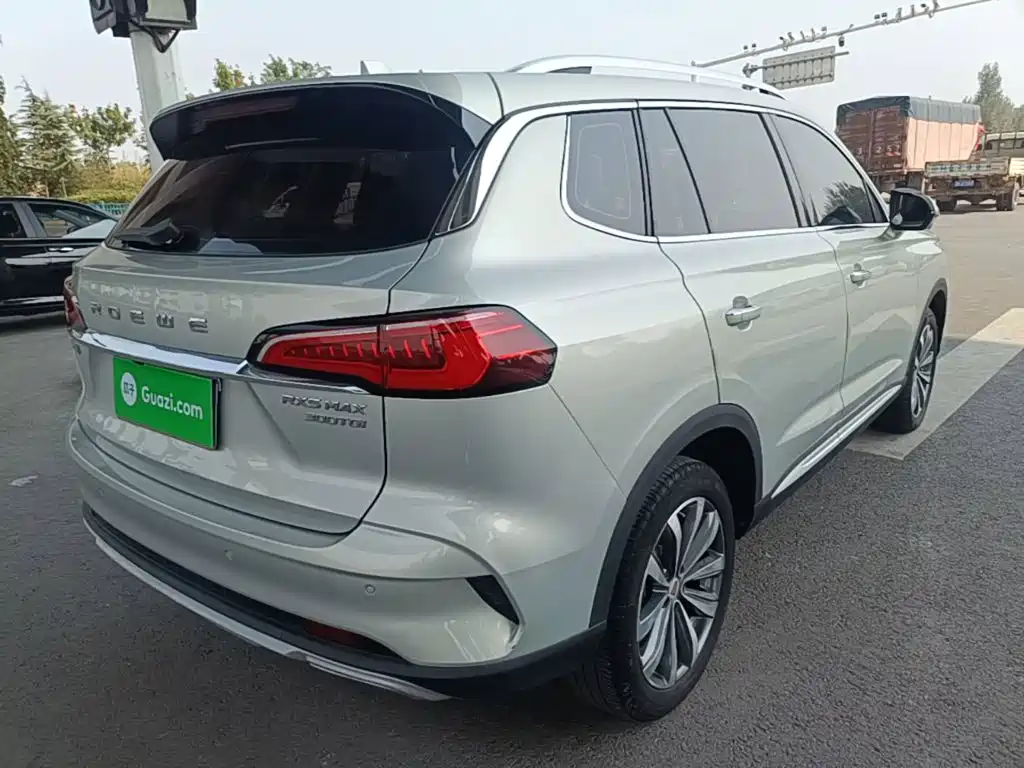 Фото 7 - Roewe RX5 MAX
