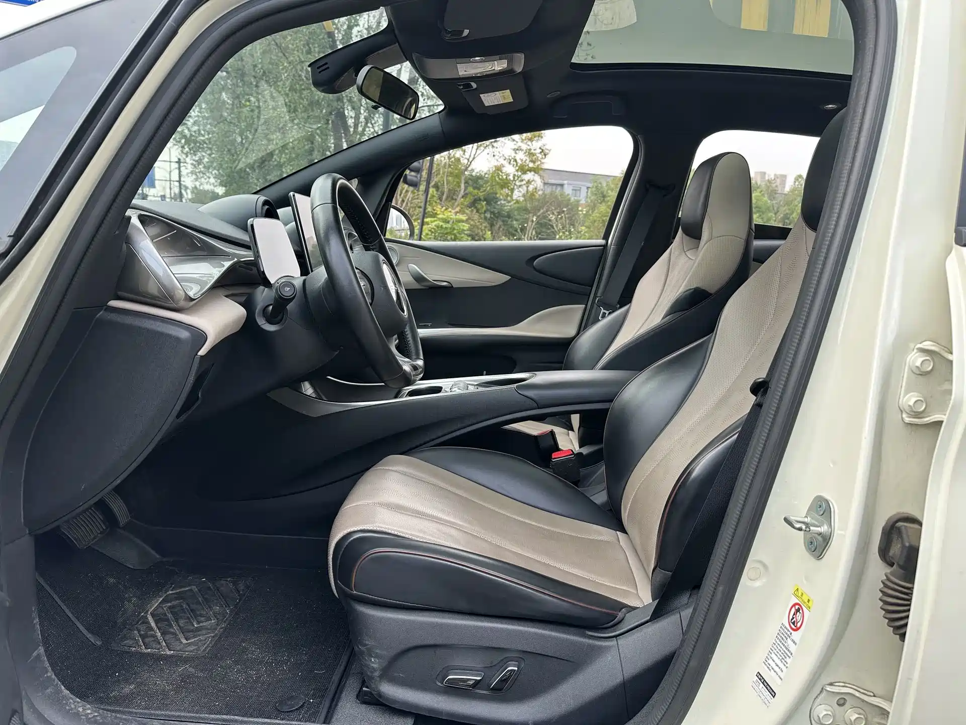 Фото 8 - BYD Dolphin