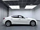 Photo 4 - Maserati Ghibli