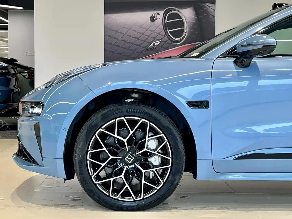 ZEEKR EXTREME KRYPTON 001