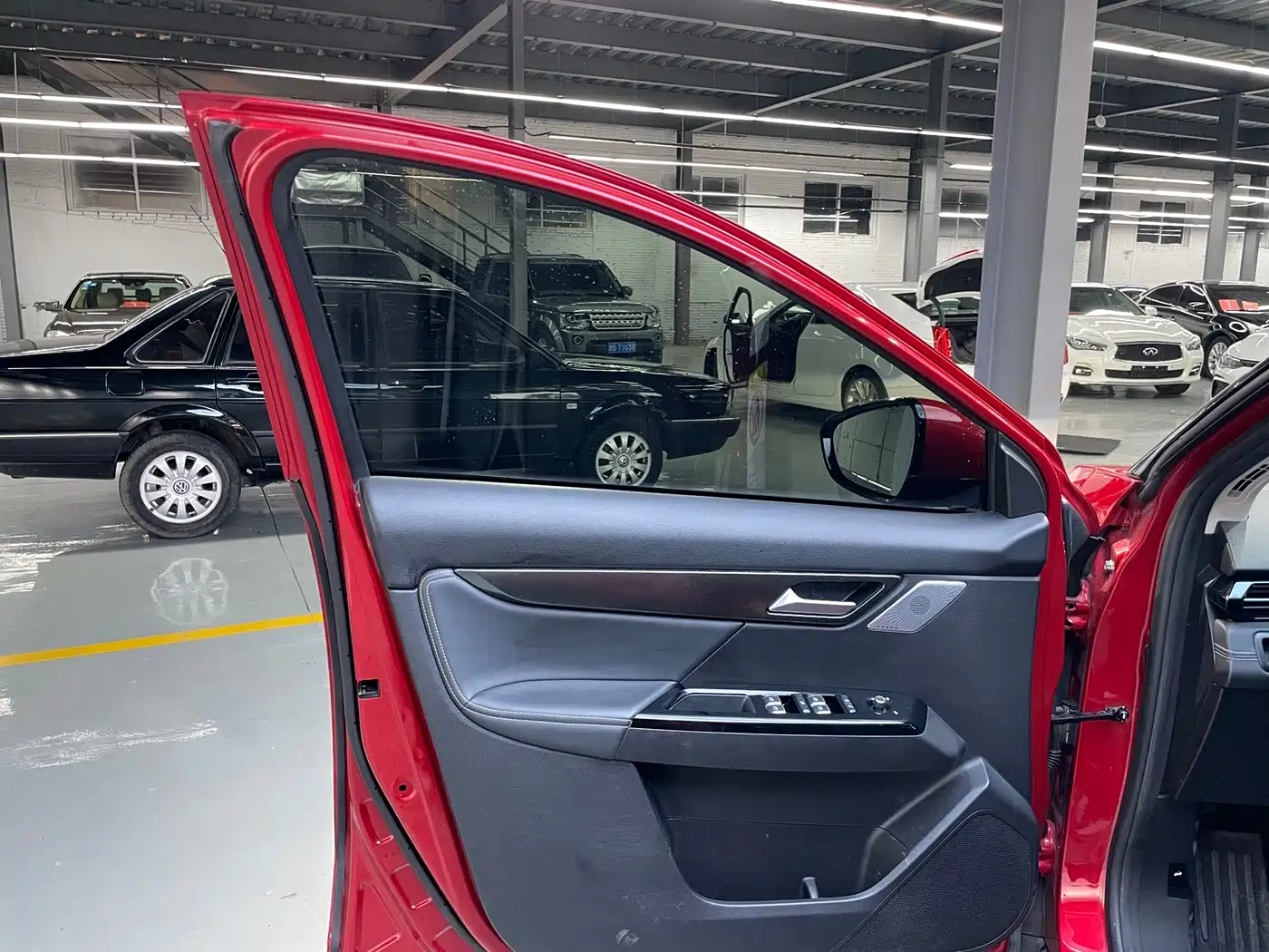 XPeng G3 2020 460i Joy Edition фото 12