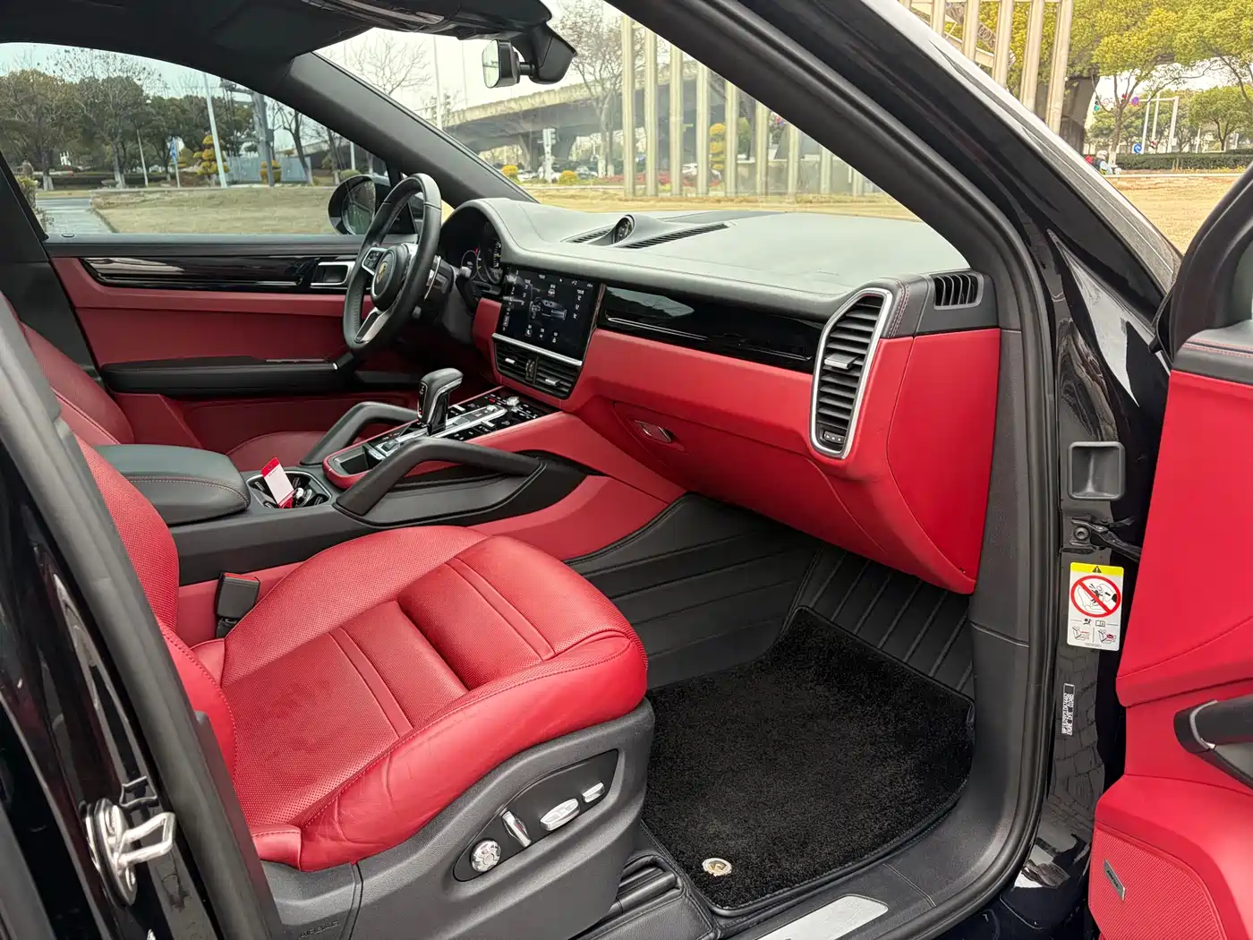 PORSCHE CAYENNE NEW ENERGY