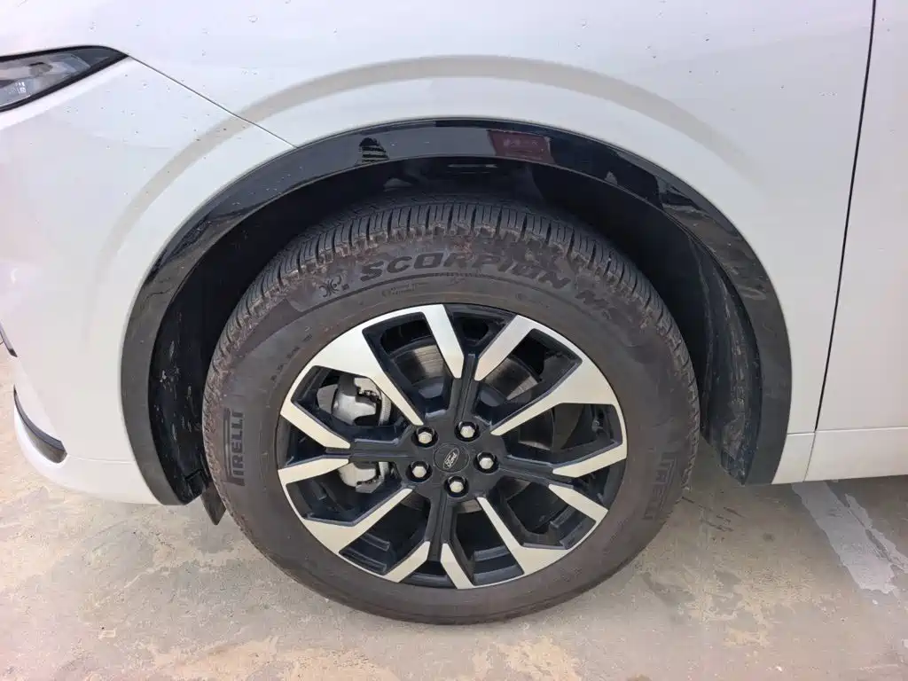 Ford Edge 2025 2026 Edge L 2.0T EcoBoost AWD 7-Seater Premium