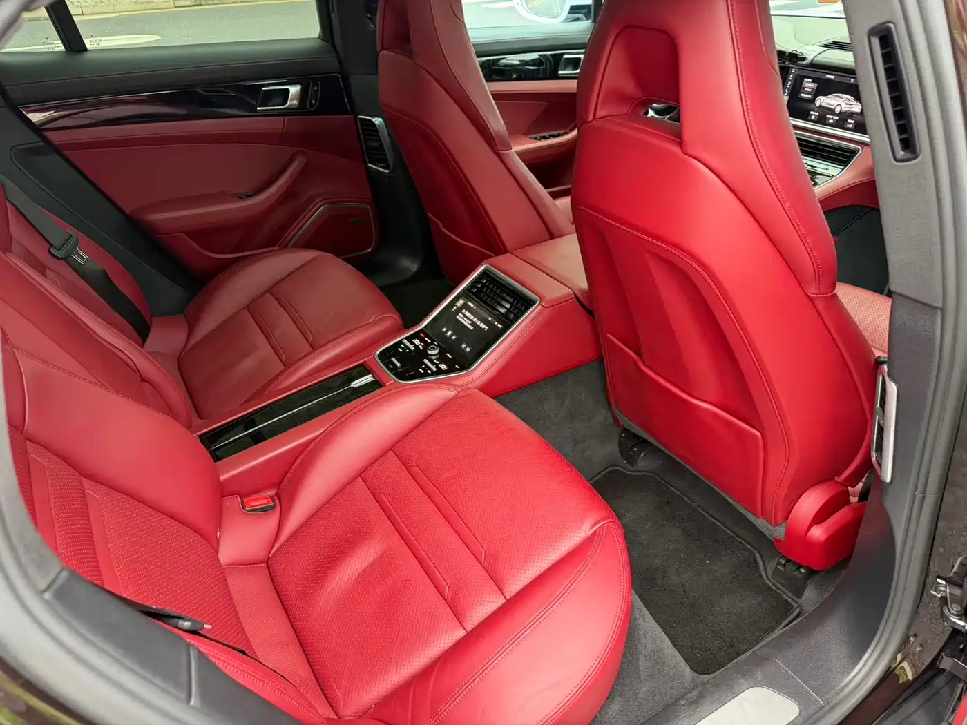 Porsche Panamera 2019 Panamera 2.9T фото 12