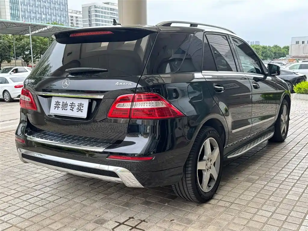 Mercedes-Benz M-Class 2015 ML 400 4MATIC Luxury фото 19