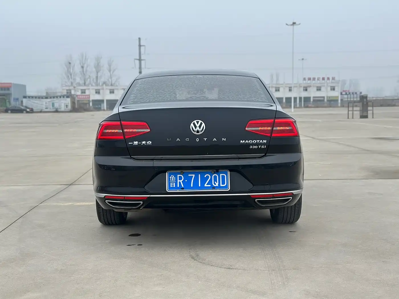 Volkswagen Magotan 2017 330TSI DSG Luxury фото 9