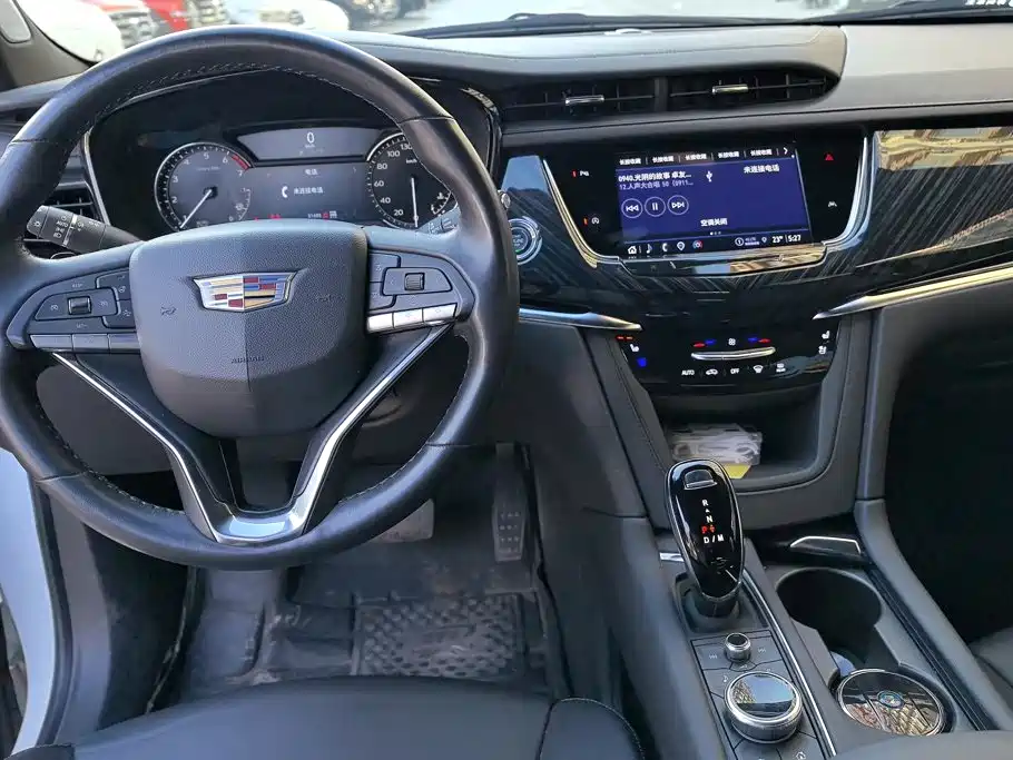 Cadillac XT6 2024 2022 2.0T 6-Seater 4WD Luxury Edition