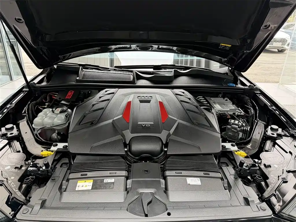 Audi SQ7 2024 2024 4.0 TFSI Dark Knight Edition