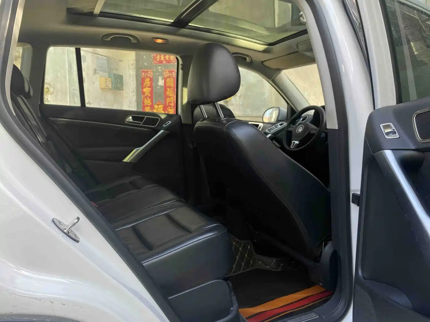 Volkswagen Tiguan 2015 1.8TSI Automatic 2WD Highline фото 7