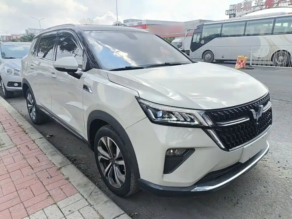 Wuling Motors Wuling Xingchen 2021 2021 1.5T CVT Starlight Edition