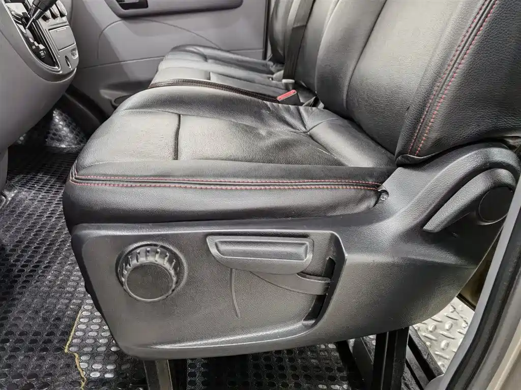 SAIC MAXUS XINTU V80