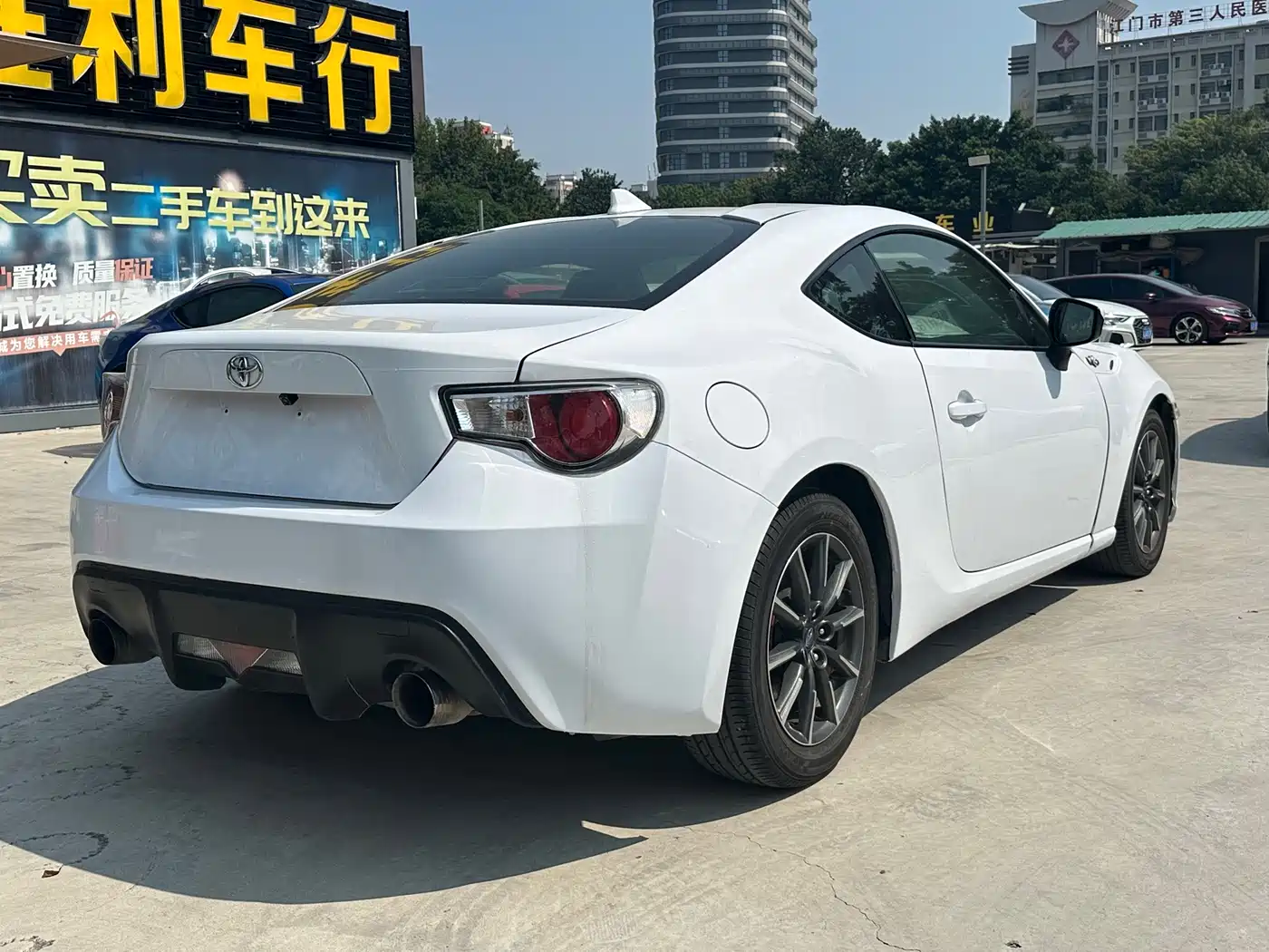 Toyota 86 2015 2014 2.0L Automatic Luxury