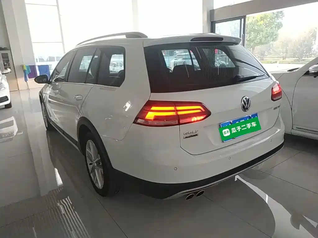 Volkswagen Golf (Import) 2019 2019 1.8TSI Wagon