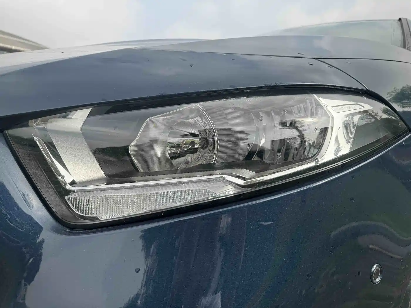 Mercedes-Benz A-Class 2019 A 180 L Sport Sedan фото 11