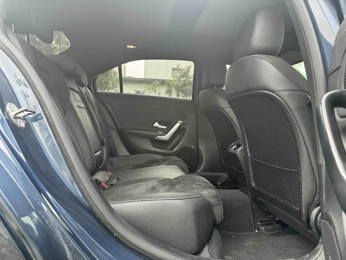 Mercedes-Benz A-Class 2019 A 180 L Sport Sedan фото 15