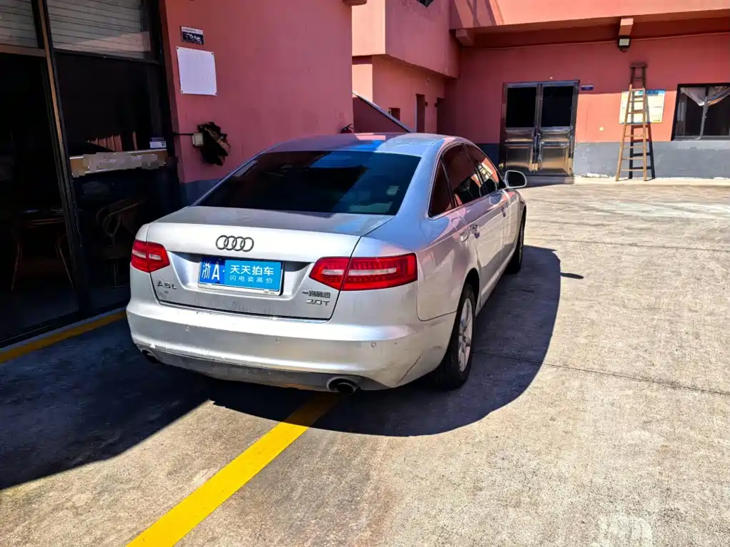 Audi A6L 2010 2010 2.0 TFSI Automatic Standard