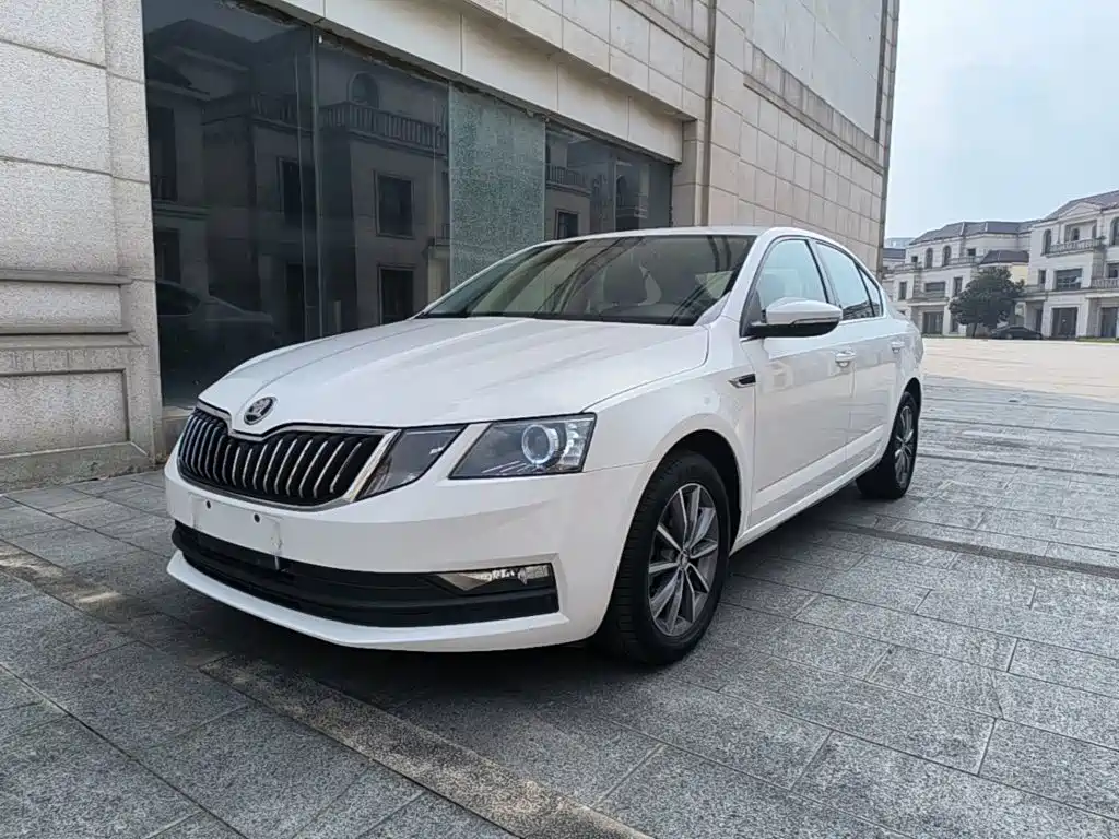 Škoda Octavia 2018 — пригон из Китая
