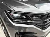 Фото 7 - Volkswagen Touareg