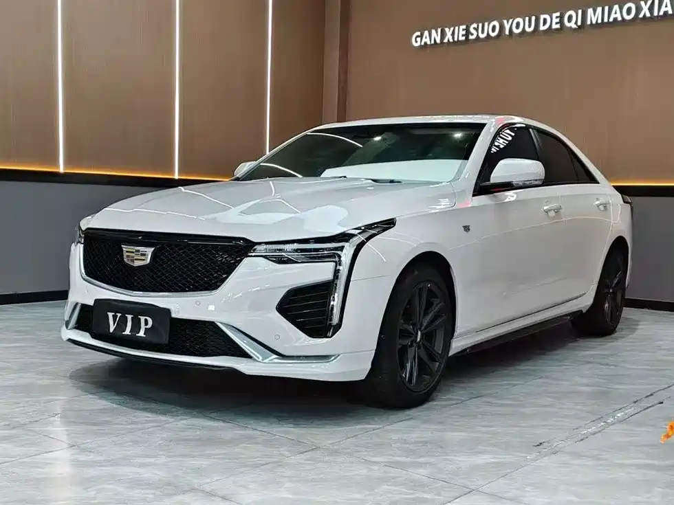 Cadillac CT4 2020 28T Fashion Edition