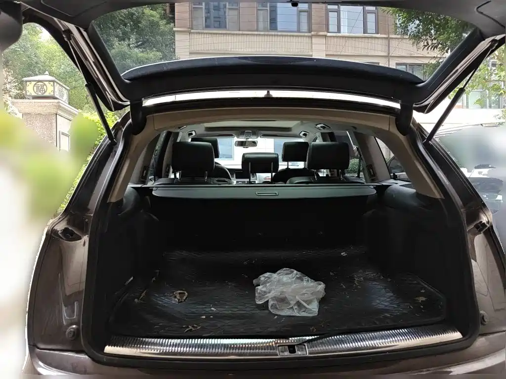 Photo 10 - Audi Q7