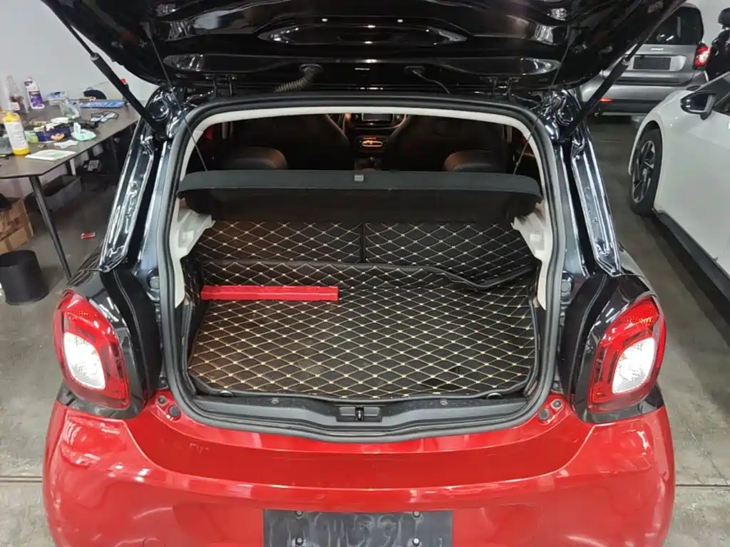 smart forfour 2018 2018 0.9T 66kW Pioneer Edition