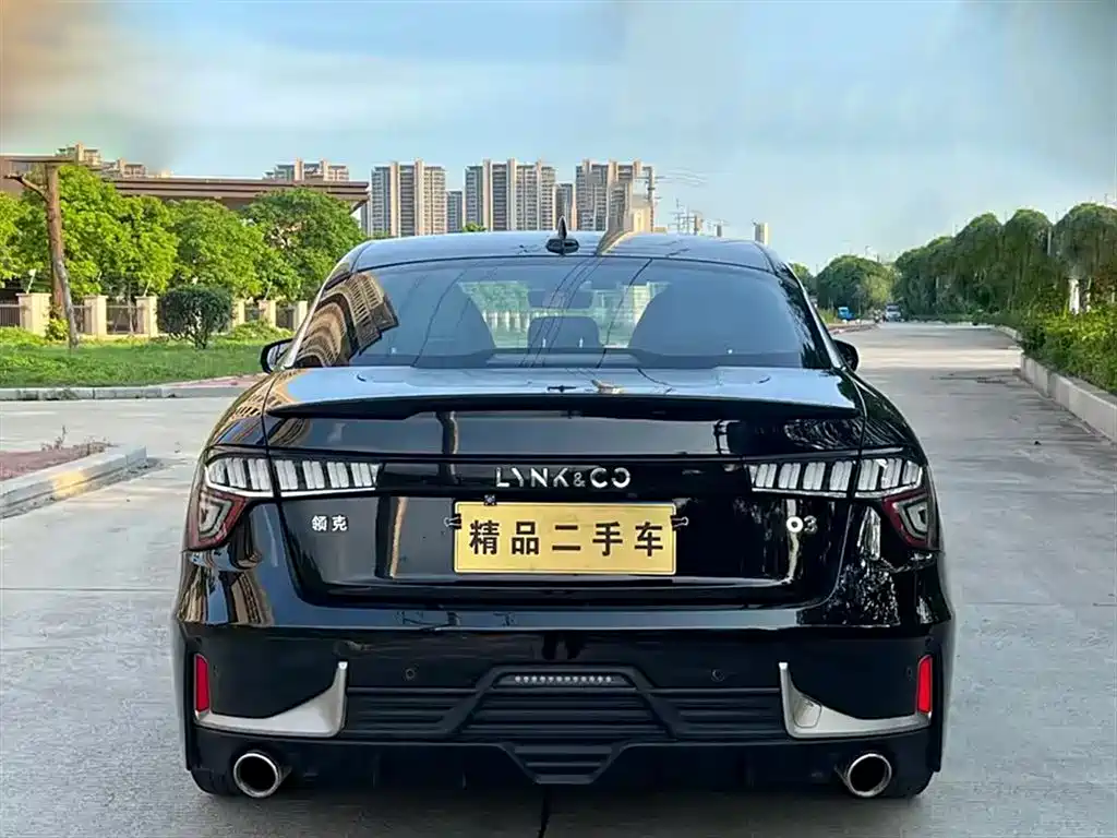 Lynk & Co 03 2018 1.5TD DCT Power Pro Version China V фото 8