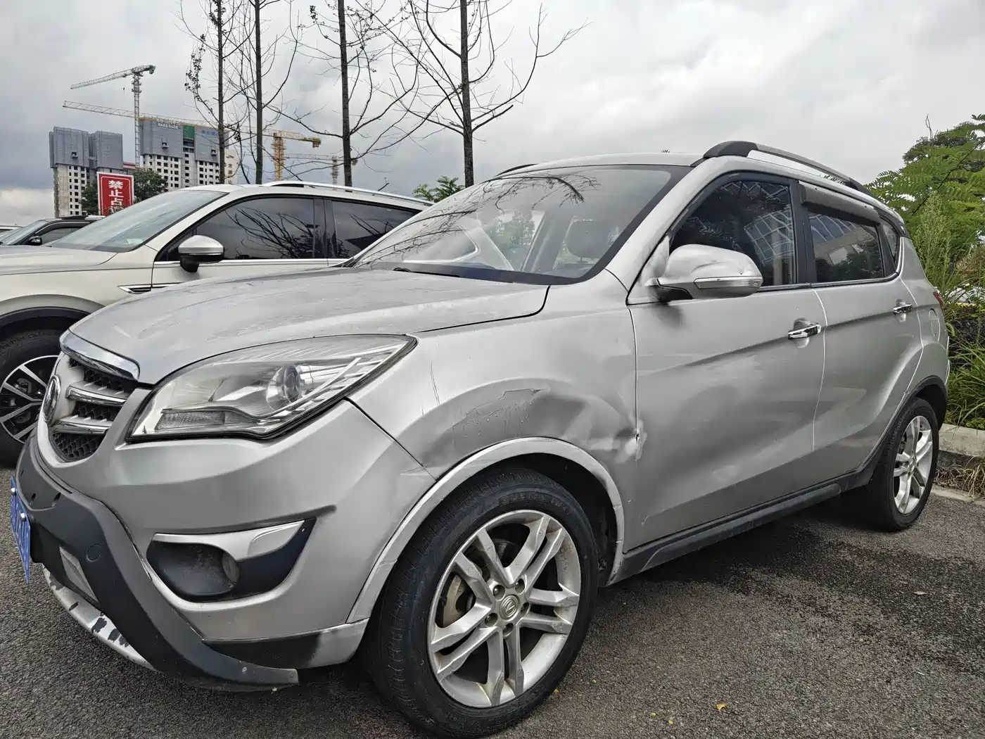 Фото 7 - Changan CS35