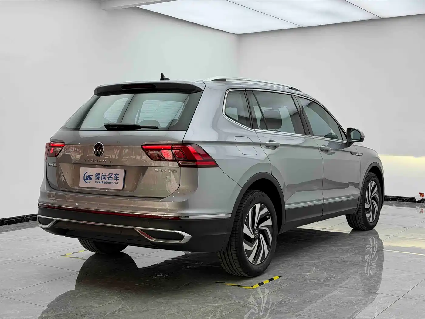 Volkswagen Tiguan L 2022 330TSI Automatic 2WD Smart Edition фото 30