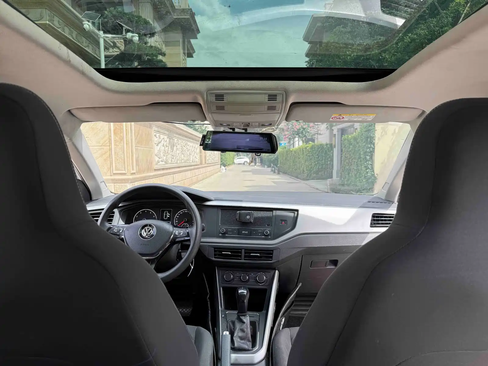 Photo 5 - Volkswagen Polo