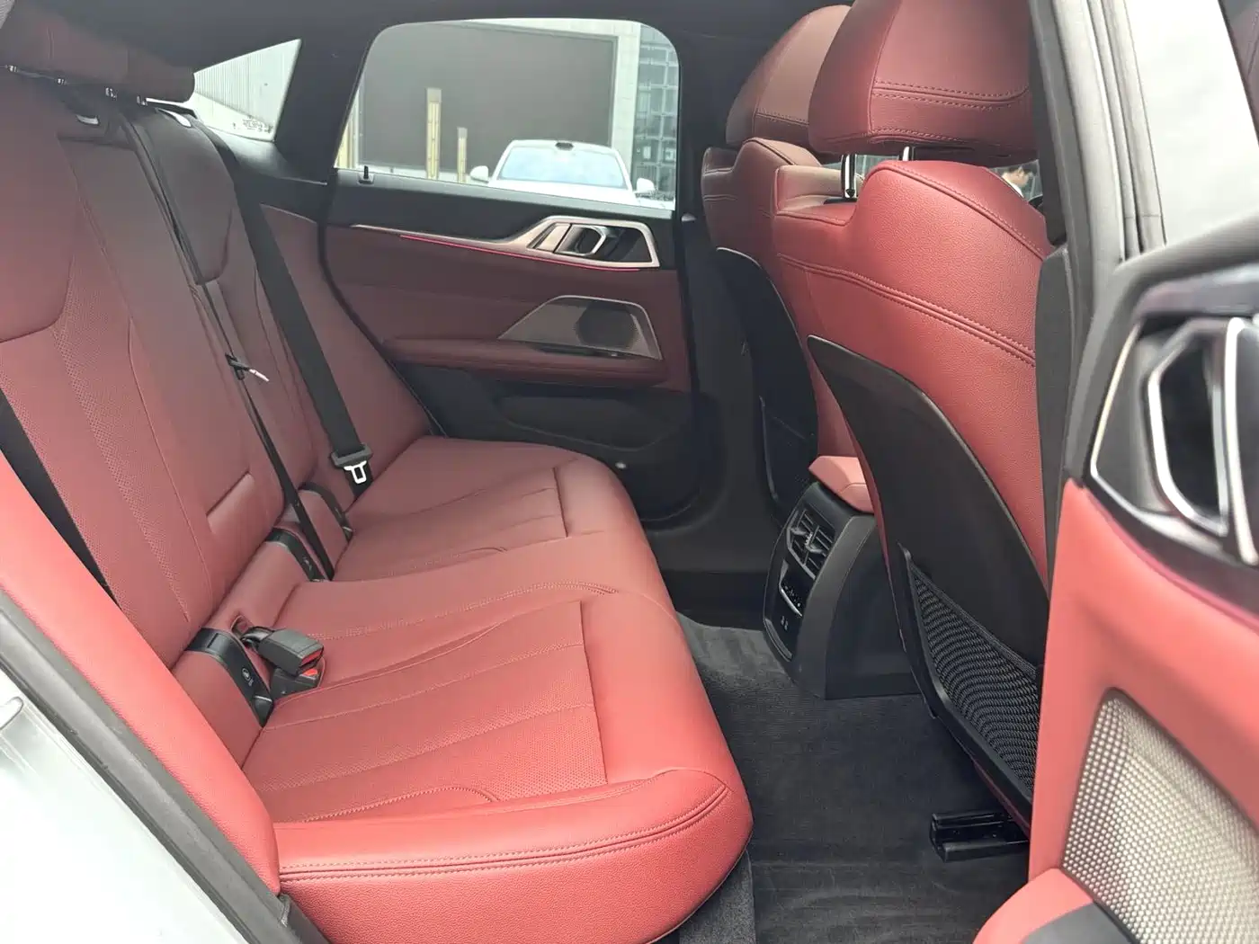 BMW 4 Series 2023 425i Gran Coupe M Sport Shadowline Package фото 6