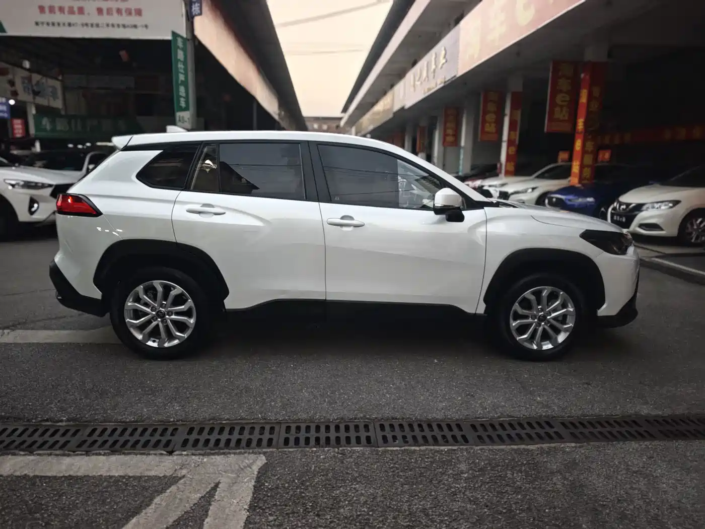 Toyota Frontlander 2025 2024 2.0L CVT Elite Plus Edition