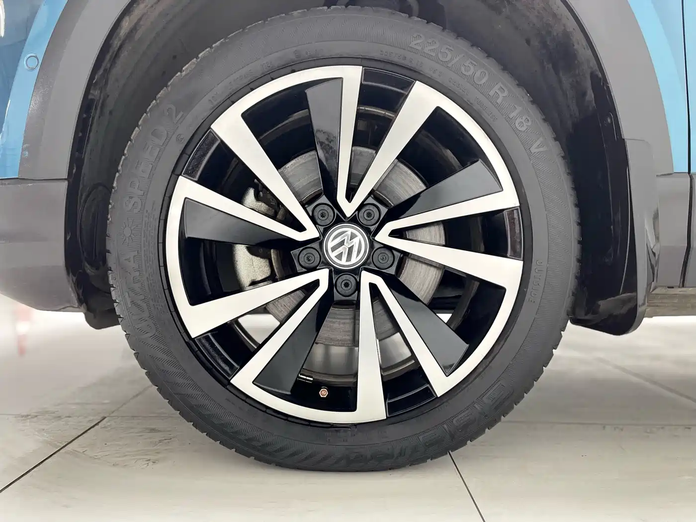 Volkswagen Tharu 2019 Model 330TSI 4WD Flagship Edition China VI фото 17