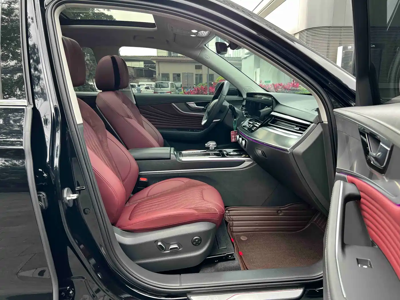Hongqi HS5 2023 2.0T Flag Enjoy Pro Edition фото 14