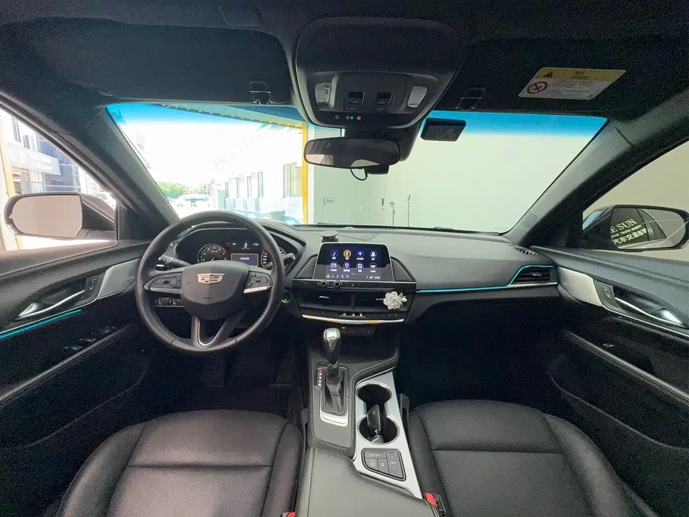 Cadillac CT4 2023 2023 28T Luxury Model