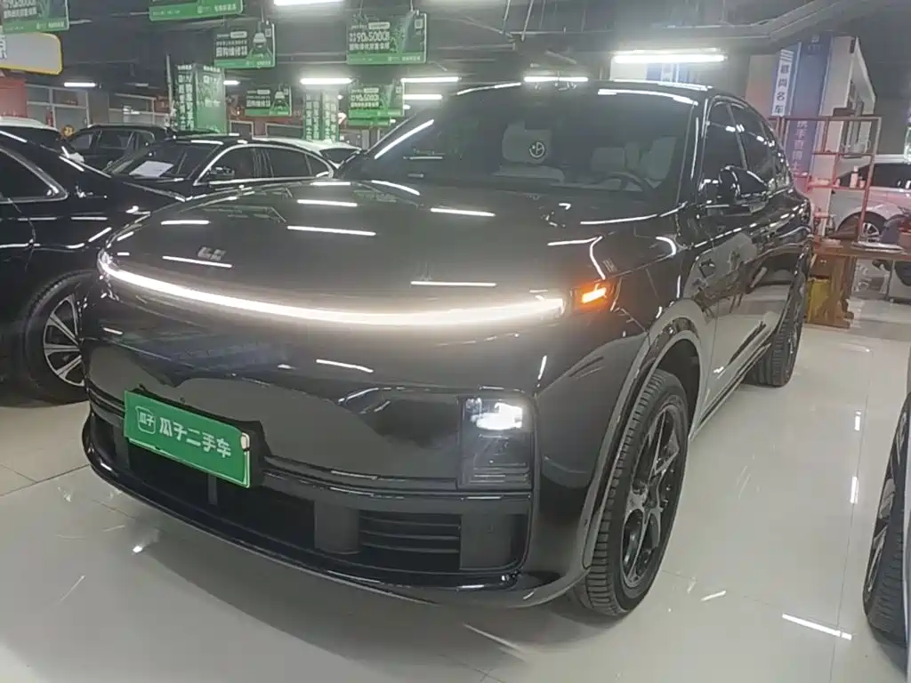 Photo 1 - Li Auto L7